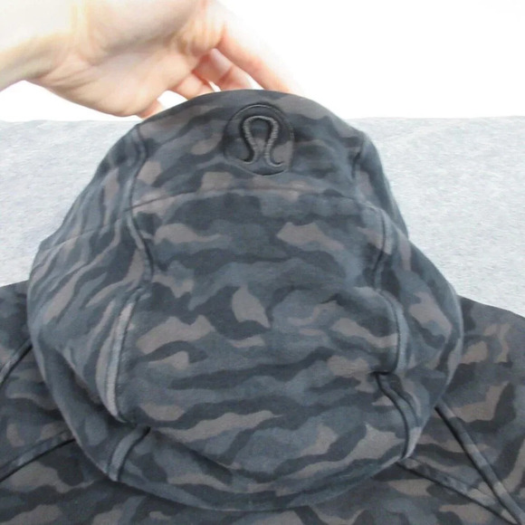 Lululemon Women's Scuba Fleece Hoodie Jacket Full Zip Camo Size 8 Deep Coal 662 - Picture 4 of 15